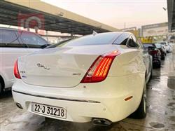 جاكوار XJ